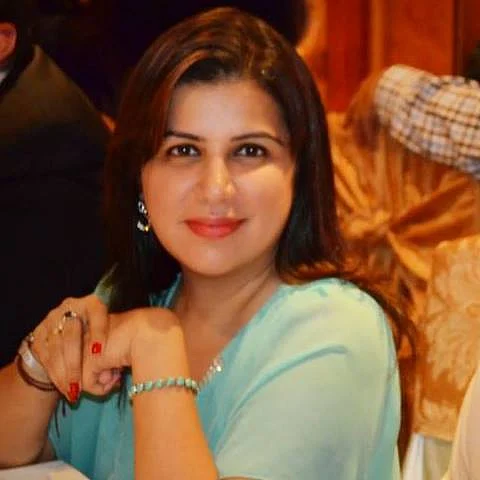 Malika Merchant (An HR manager by profession, she is a Pakistani, currently living in Abu Dhabi)