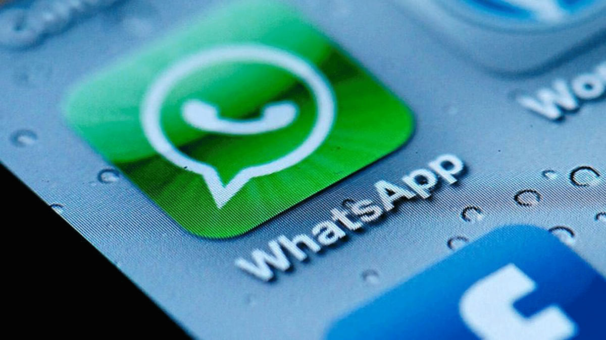 WhatsApp Looking for People to Help Monetise Instant Messaging