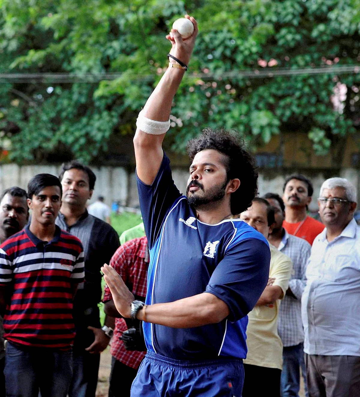 A day after the charges in the spot-fixing scandal against S Sreesanth were dropped, the former India pacer returned to practise in the nets in Kochi. (Photo: PTI)