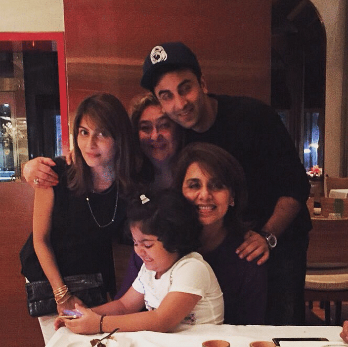 Ranbir Kapoor took time off from his busy schedule to celebrate mom Neetu Kapoor’s birthday with a family dinner