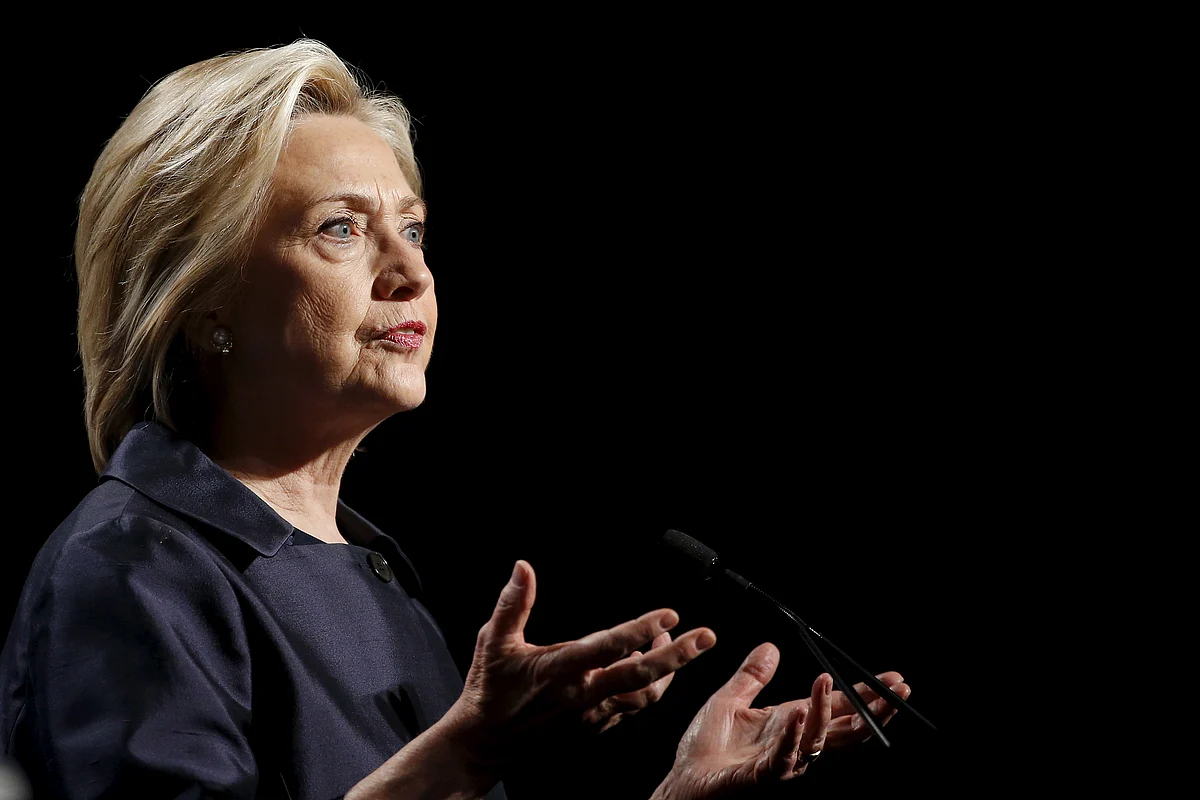 Democratic U.S. presidential candidate and former Secretary of State Hillary Clinton addresses the U.S. Conference of Mayors Annual Meeting in San Francisco June 20, 2015.