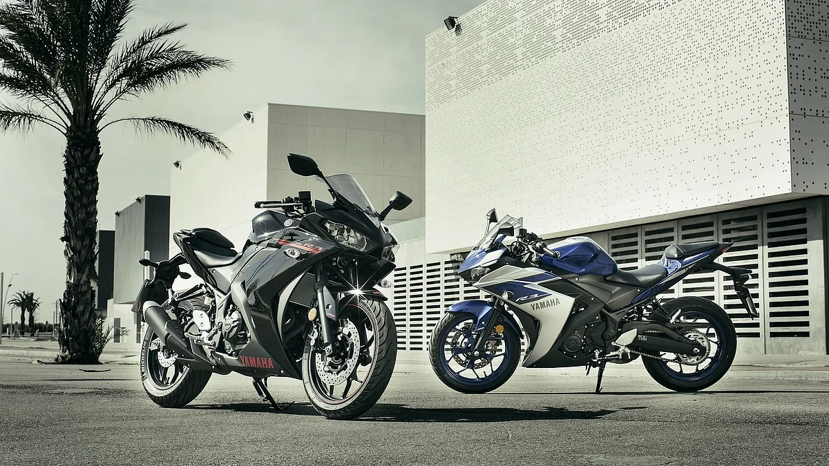 (Courtesy: <a href="http://www.yamaha-motor.eu/eu/products/motorcycles/supersport/yzf-r3.aspx#">Yamaha Motors</a>)