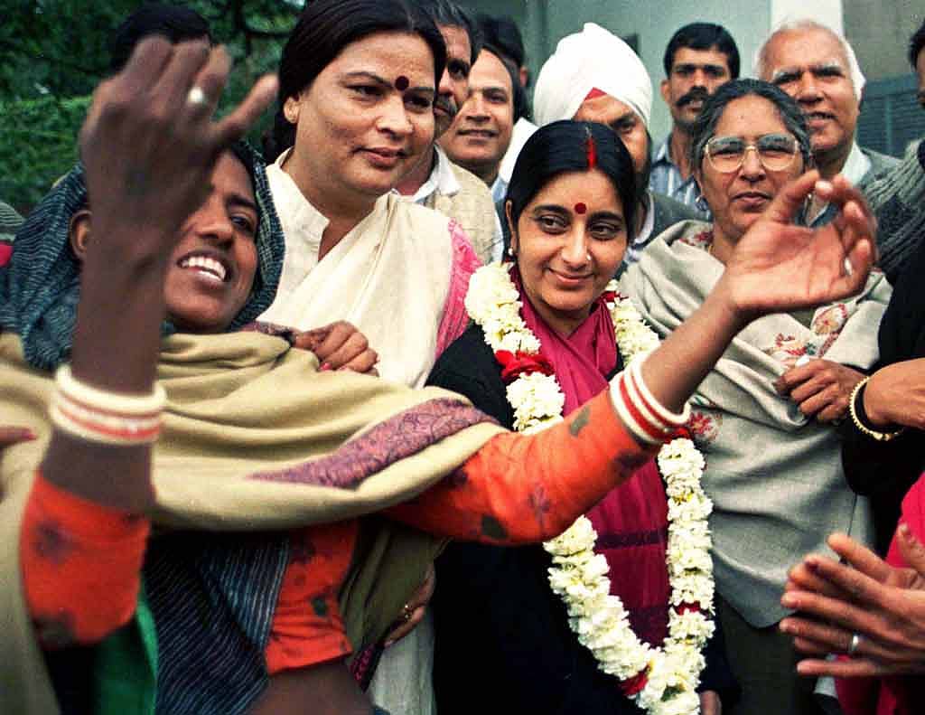 The BJP has failed to capture power in Delhi after Sushma Swaraj was ousted by Sheila Dikshit in 1998 due to the onion crisis. (Photo: Reuters)