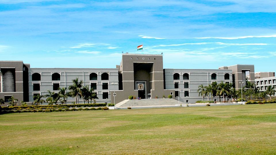  Women Permitted in Public Places While Menstruating: Gujarat HC