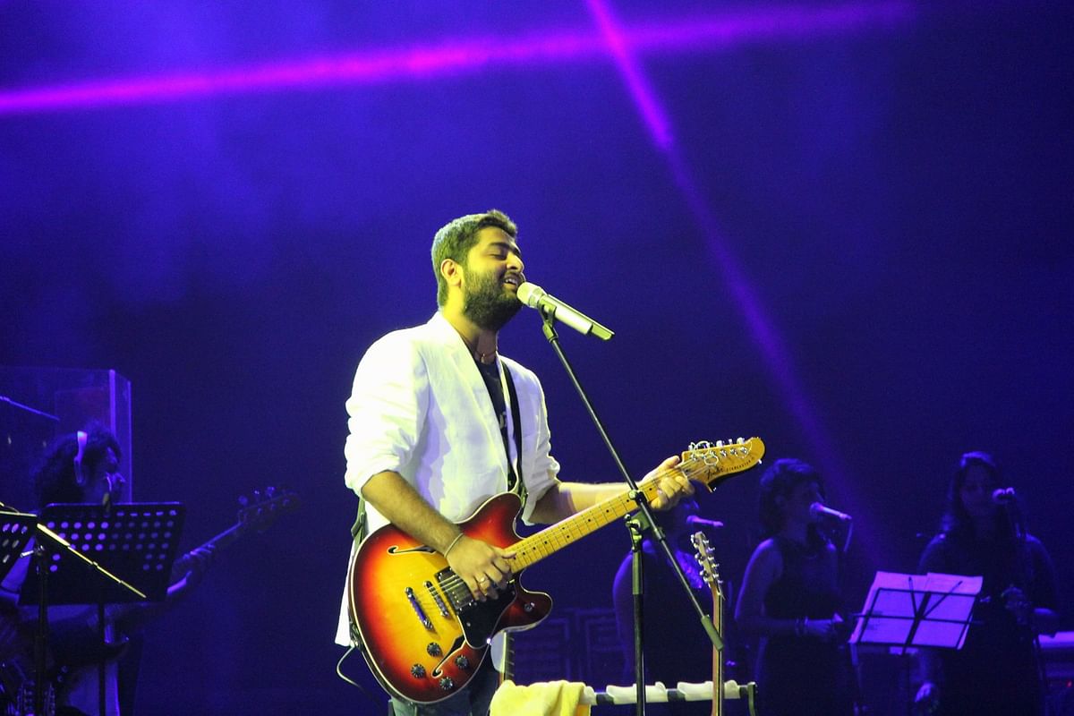 Ravi Pujari allegedly threatened Arijit Singh for money – but then compromised, asking for two free shows instead.