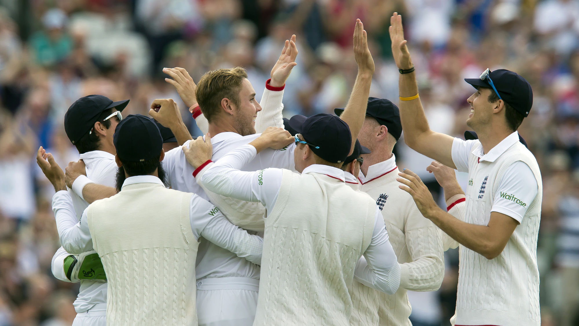 England celebrate Stuart Broad’s 300th Wicket&nbsp;(Photo: AP)