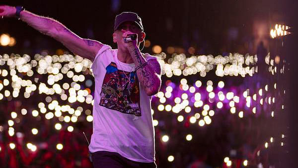 Famous rapper Eminem performing at a concert. (Photo: Twitter/@Eminem)