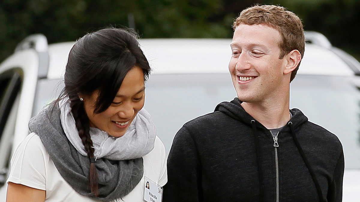 Facebook founder Mark Zuckerberg who’s expecting baby girl revealed that they had suffered 3 miscarriages previously.
