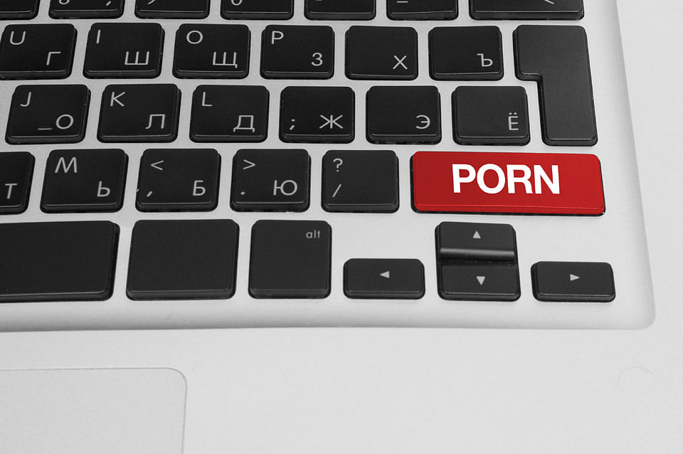 5 Ways to Watch Porn and Defy the System