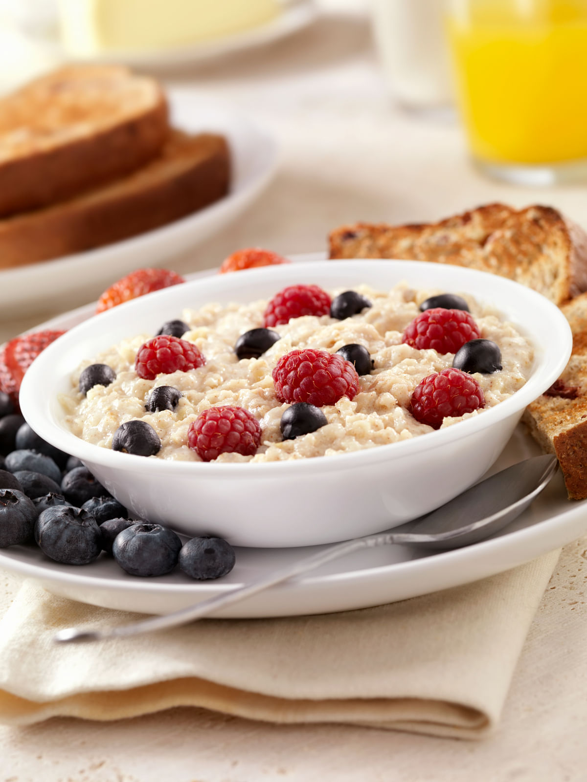 For those who absolutely hate bread, here are some easy bread-less breakfast options!