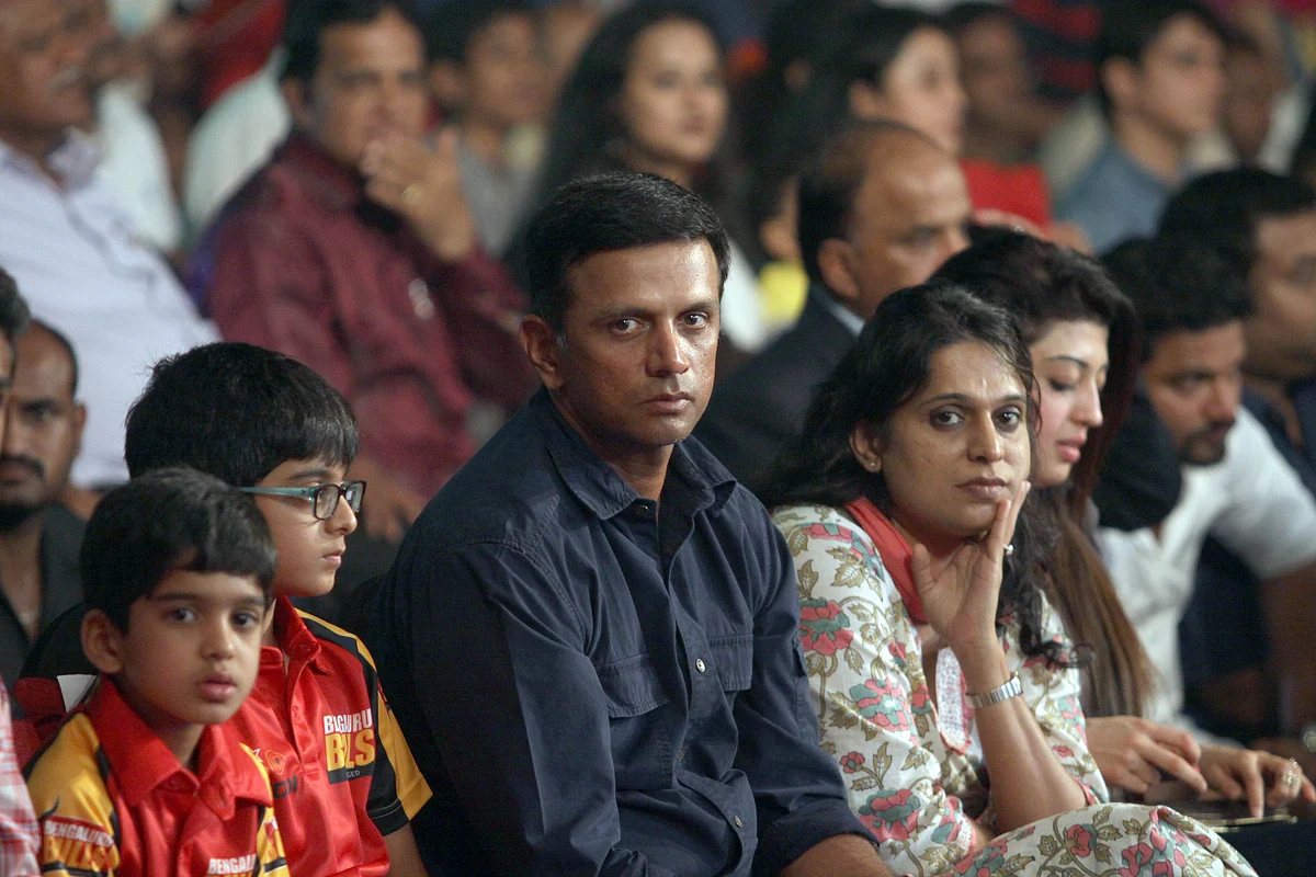 Rahul Dravid with his sons at the Sree Kanteerava stadium(Photo: Pro Kabaddi League)