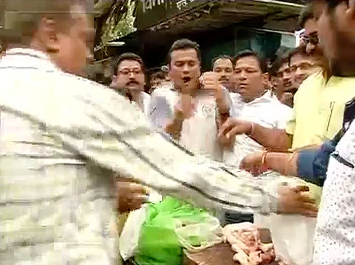 MNS workers selling meat in Dadar, Mumbai. (Photo: ANI)