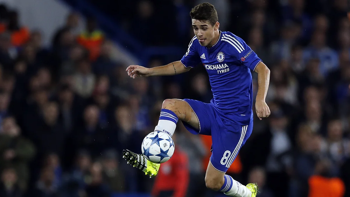 Chelsea’s Oscar controls the ball during the Champions League group G match between Chelsea and Maccabi Tel-Aviv at Stamford Bridge stadium, London on Wednesday. (Photo: AP)