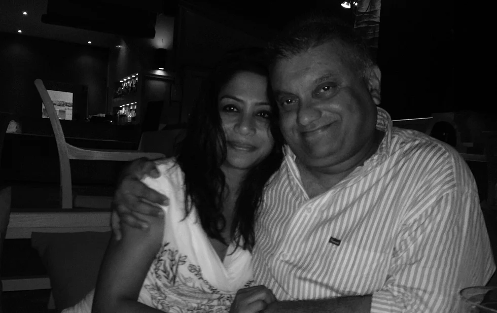 Indrani and Peter Mukerjea. (Photo: <a href="https://www.facebook.com/photo.php?fbid=785489024809774&set=pb.100000460525639.-2207520000.1443133214.&type=3&theater">facebook.com</a>)