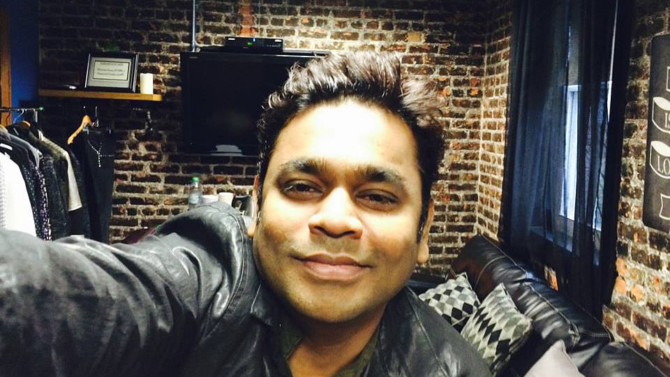 AR Rahman takes a selfie right before a concert. (Photo: Facebook/ARRahman)