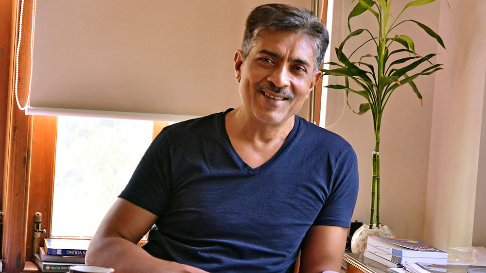 Filmmaker Prakash Jha talks about five of his most favourite films of all time, in this Quint exclusive.
