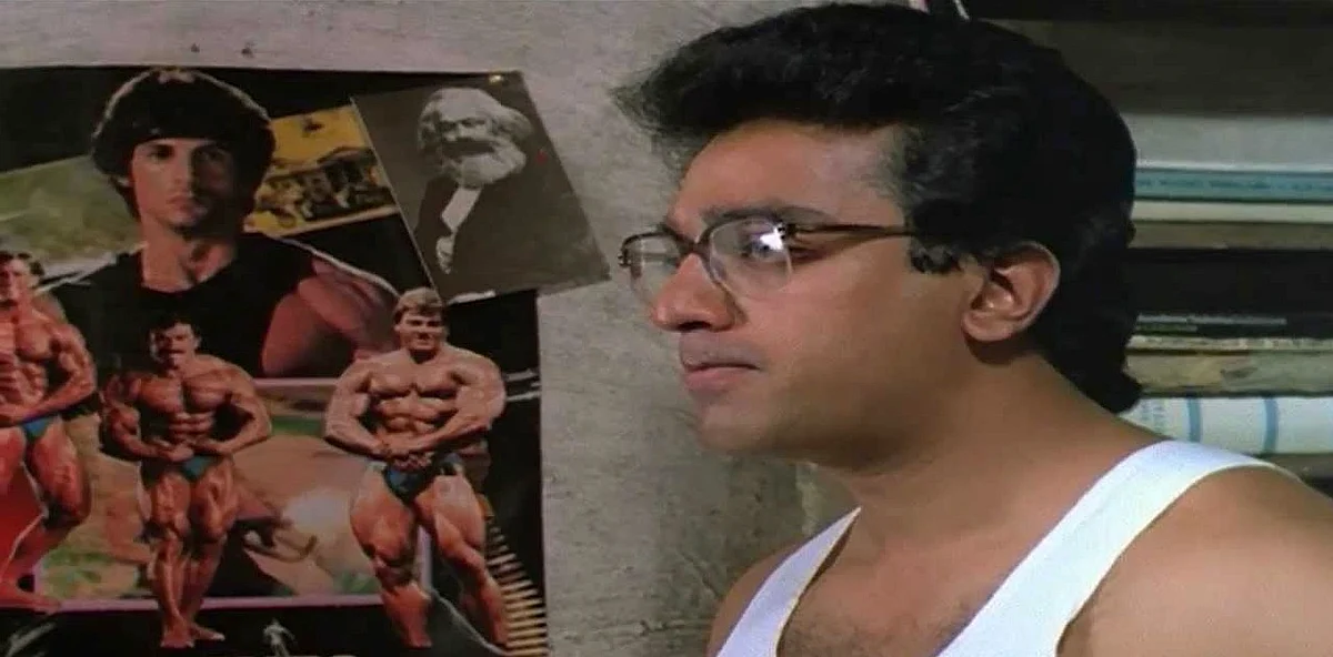 Kamal Haasan as the unemployed, down on his luck bachelor in <i>Pushpak </i>