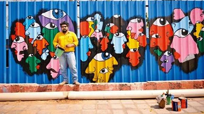 A mural on the walls of Tihar Jail in the capital. (Photo: Pradeep Gaur)