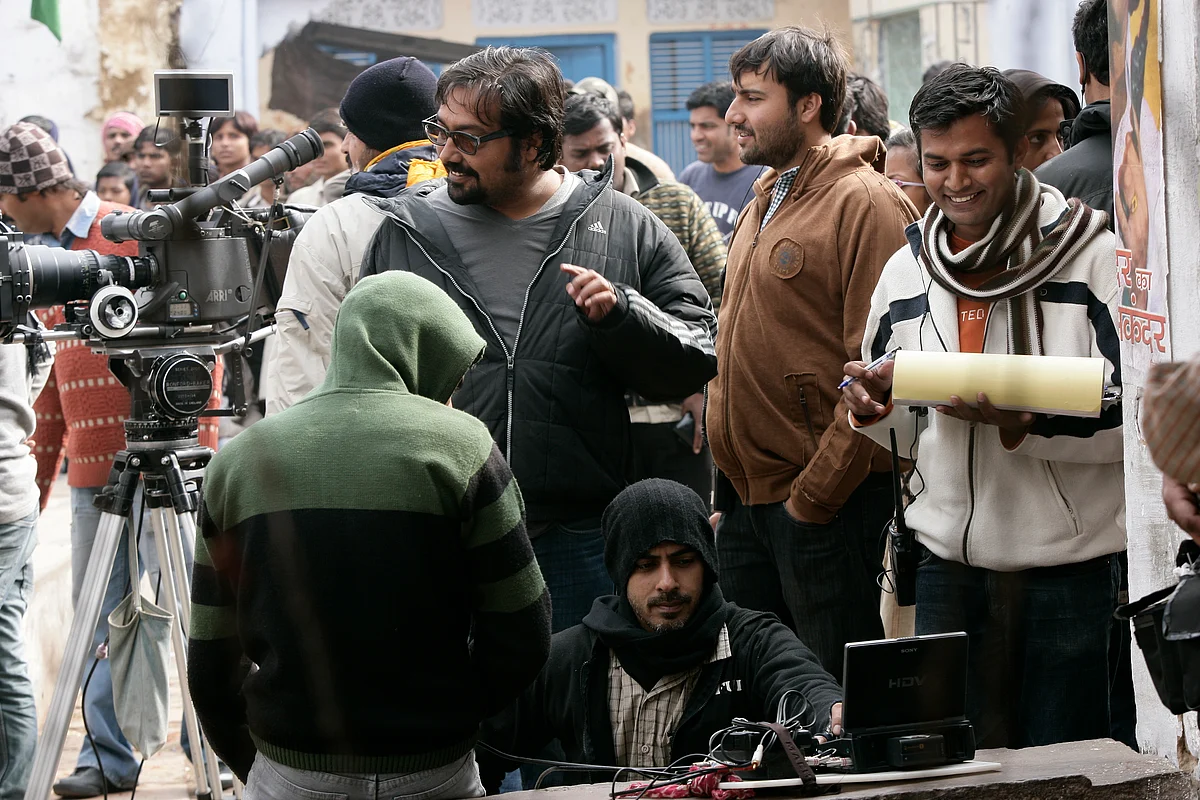 Anurag Kashyap with Neeraj Ghaywan on the sets of <i>Gangs of Wasseypur</i> (Photo: Neeraj Ghaywan)
