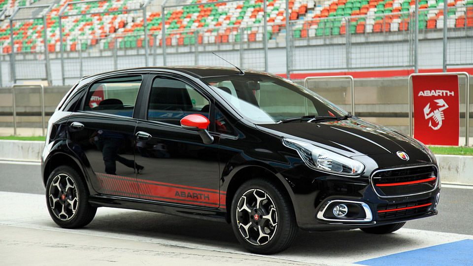 FCA India commences bookings for the much awaited hot hatch, Abarth Punto.