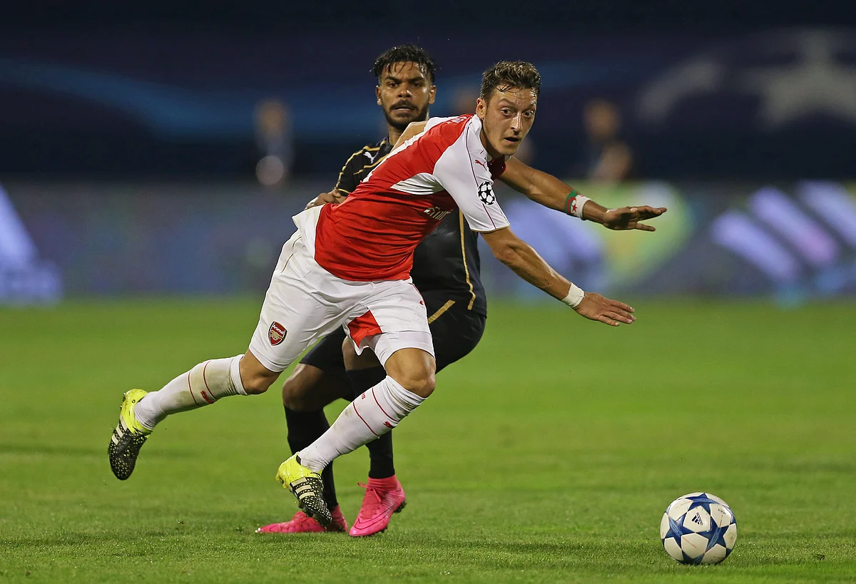Arsenal’s Mesut Ozil in action against Dinamo in the Champions League. (Photo: Reuters)