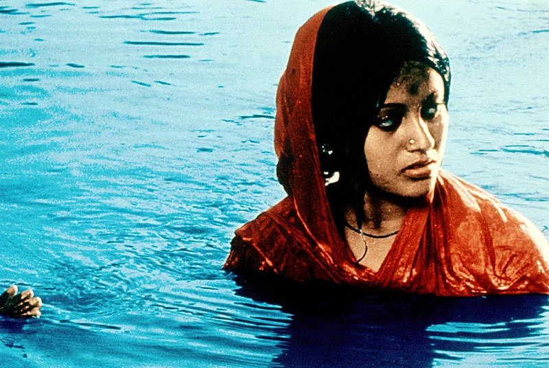 Actress Sandhya Roy in a scene from Satyajit Ray’s <i>Ashani Sanket </i>(1973)