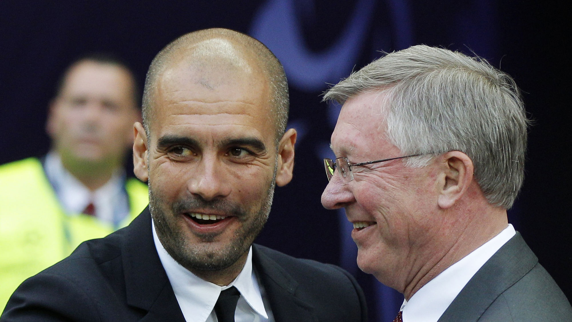 Alex Ferguson (R) and Pep Guardiola (L)&nbsp;embrace each other before the Champions League final between Barcelona and Manchester United in May 2011. (Photo: Reuters)