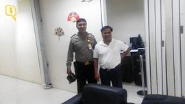 A smiling Chhota Rajan after he was held by Indonesian authorities. (Courtesy: NCB-Interpol, Indonesia. Enhanced by <b>The Quint</b>)<a href="http://www.thequint.com/section/India"></a>