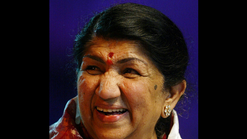 Lata Mangeshkar thanks her fans for their good wishes on her birthday. (Photo:&nbsp;Reuters)