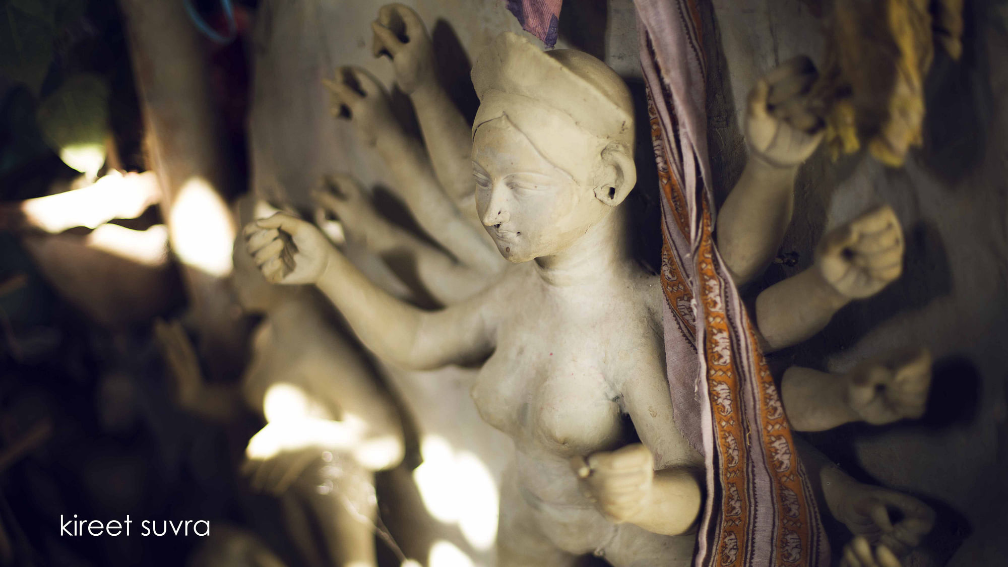 An unfinished figurine of the Mother Goddess at Kumortuli, Kolkata’s potter hub. (Photo Courtesy: Kireet Suvra)