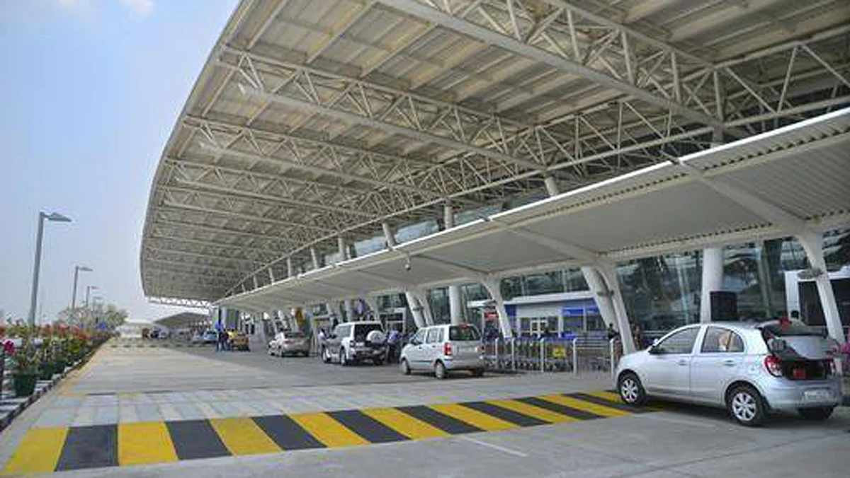 The man was nabbed by co-passengers and handed over to the airport police. Representative image.
