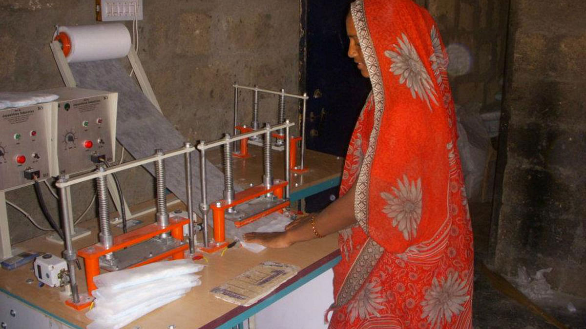 India’s low-cost sanitary pad machines are set to be used in Jordan and Syria for women refugees.