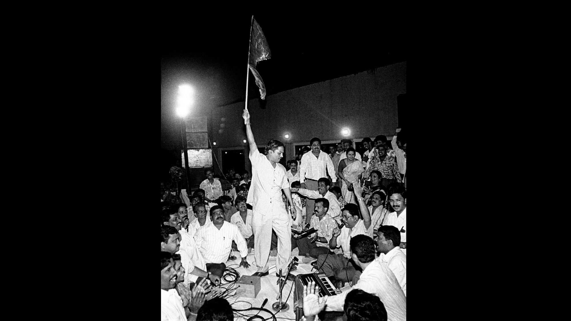  Shiv Sainiks shout slogans as they rush on stage during a live concert by famous Pakistani singer Ghulam Ali in Mumbai in 1998. (Photo: Reuters)