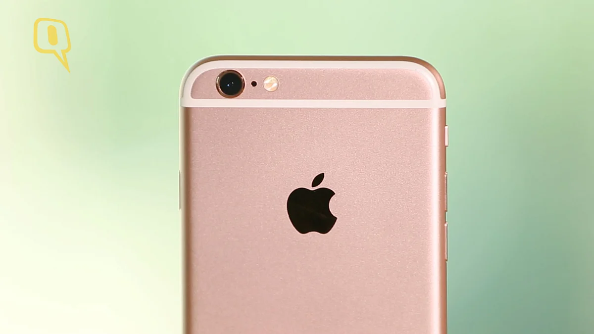 12-megapixel iSight camera on the iPhone 6s. (Photo: The Quint)