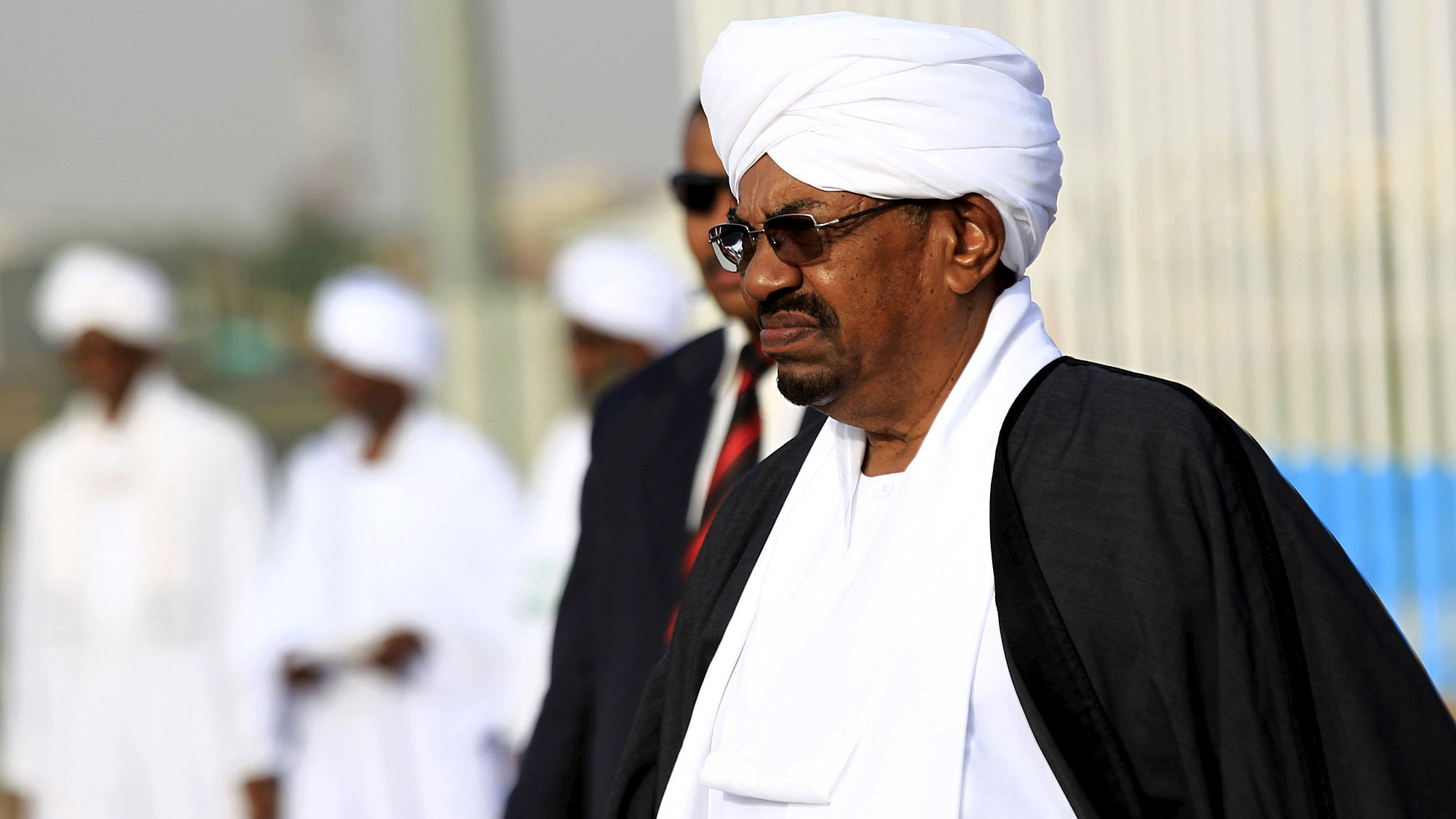 Sudan’s President Omar Hassan al-Bashir (front) at Khartoum Airport on August 29, 2015. (Photo: Reuters)