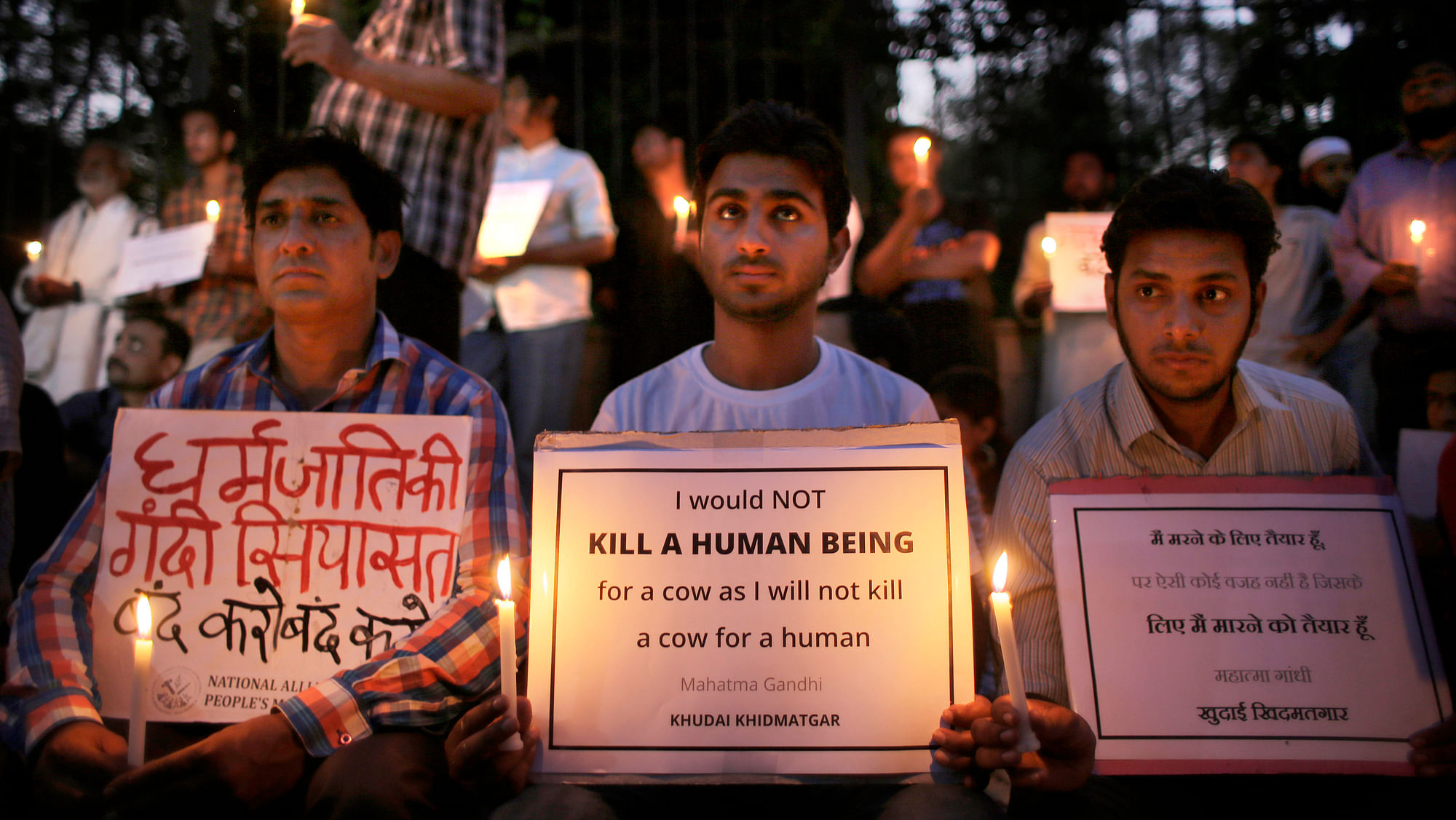 Participants in a candlelight vigil in memory of 52-year-old Muslim farmer Mohammad Akhlaq who was lynched by a mob. (Photo: AP)