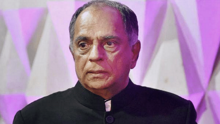 Will Pahlaj Nihalani’s wings be clipped? (Photo: Twitter/<a href="https://twitter.com/BollyTabloid/status/645953578243264512">@BollyTabloid</a>)       