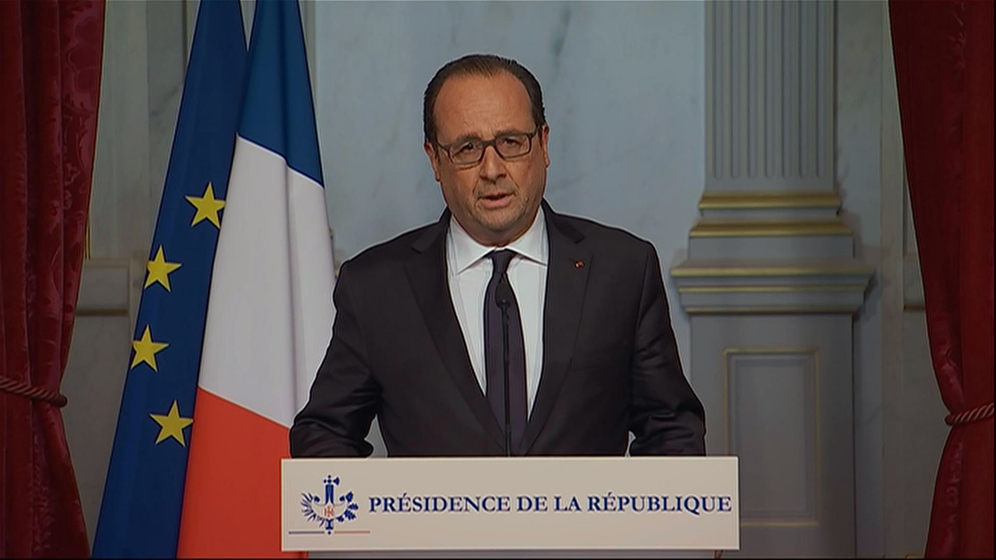 French President Francois Hollande on Wednesday shut the door on his government financing mosques in France. (Photo: AP)