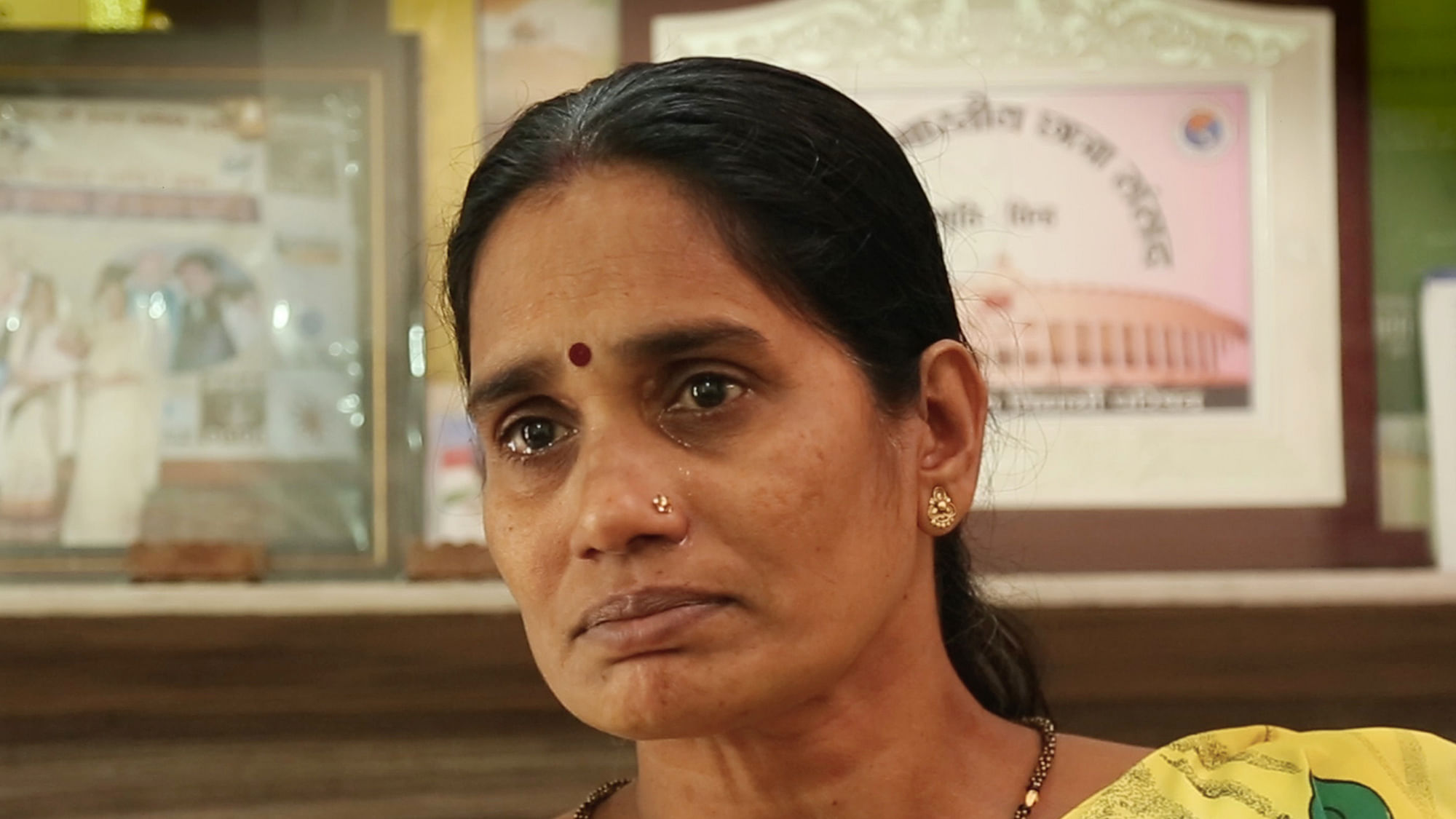  Nirbhaya’s mother breaks down while talking to <b>The Quint</b>. (Photo: <b>The Quint</b>)<a href="http://www.thequint.com/section/India"></a>
