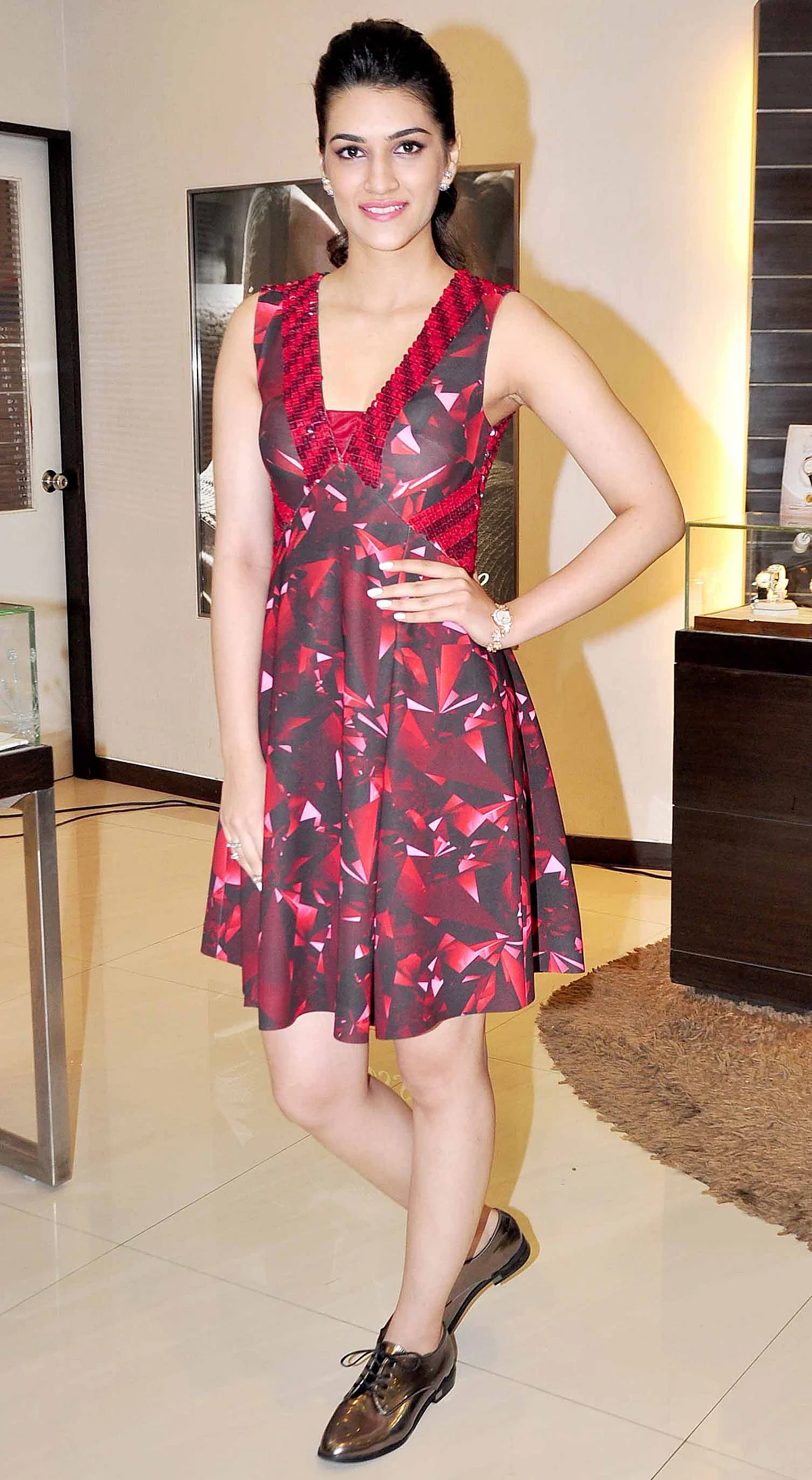 Red hot? Quite not! (Photo: Yogen Shah)