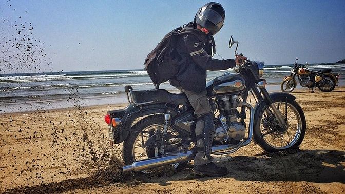 Kicking up some dirt and having some fun at the Malgund beach. (Photo: <b>The Quint</b>)