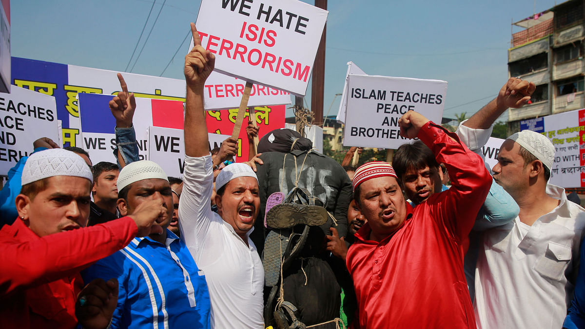 In Pictures: Indian Muslims Condemn ISIS After Brutal Paris Attack