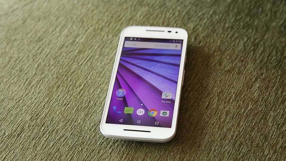 Motorola Moto G (2015). (Photo: <b>The Quint</b>)