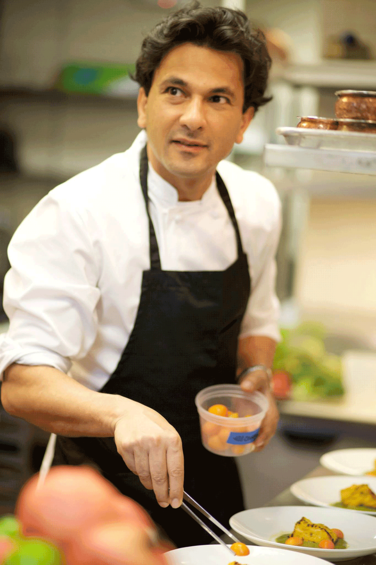 On Vikas Khanna’s birthday, we celebrate by giving you 5 facts about the man.
