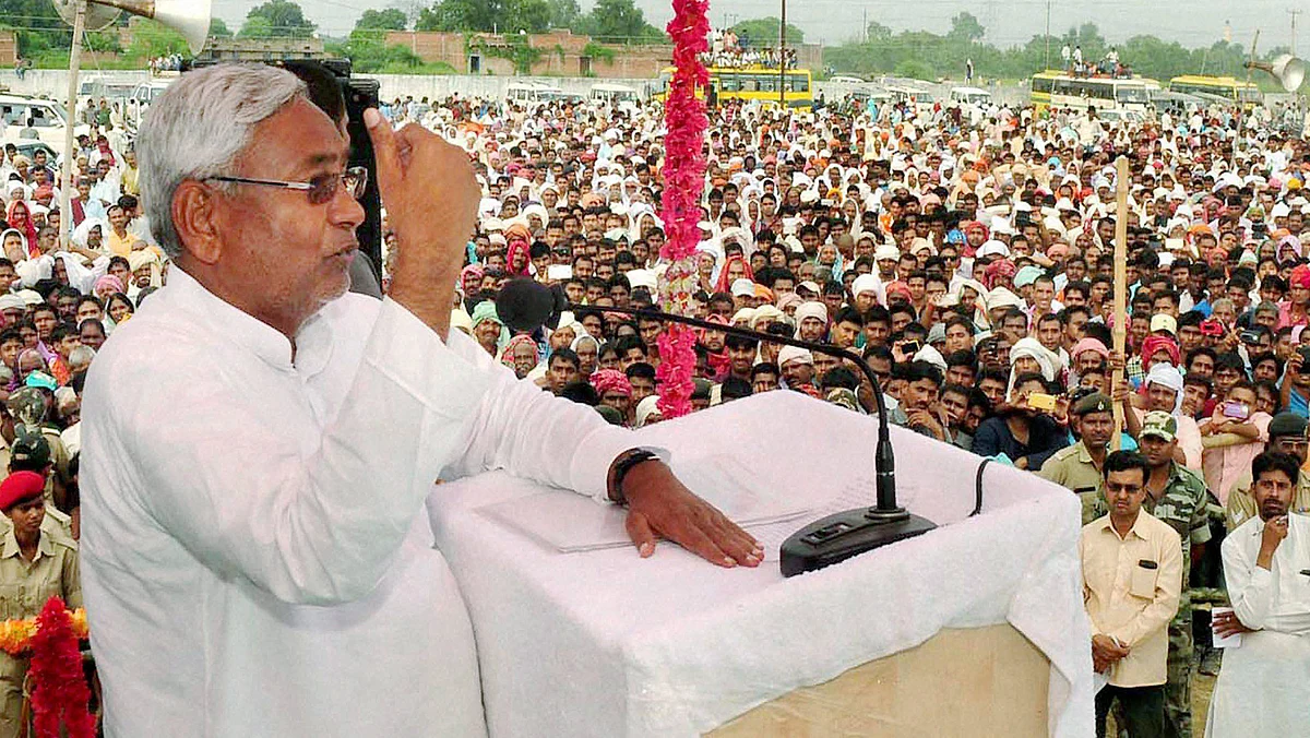 Having lost Bihar, Modi cannot afford to lose Uttar Pradesh as well. (Photo: PTI)