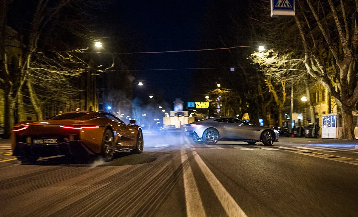 There is more chemistry between Bond and his favorite Aston Martin car than with the Bond girl. (Photo: <a href="https://www.facebook.com/SpectreMovie/photos/pb.409815059172257.-2207520000.1447991281./482603261893436/?type=3&theater">Spectre’s facebook page</a>)