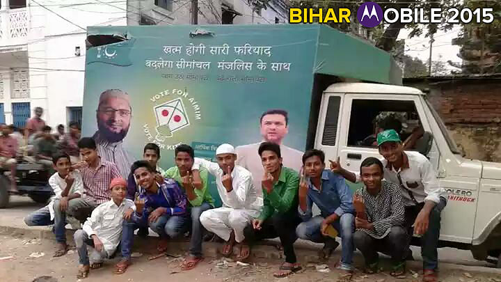 Voters in front of the AIMIM campaign truck (Photo: The Quint)