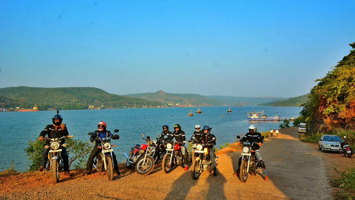 Bikers geared up to start their journey. (Photo: <b>The Quint</b>)