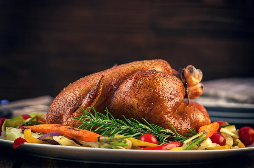 The turkey is the star of the table on Thanksgiving. (Photo: iStock)