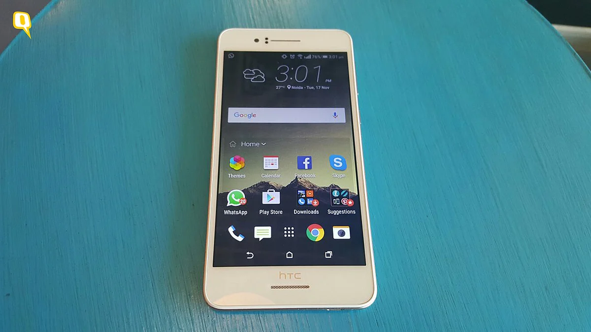 HTC Desire 728G (Photo: <b>The Quint</b>)